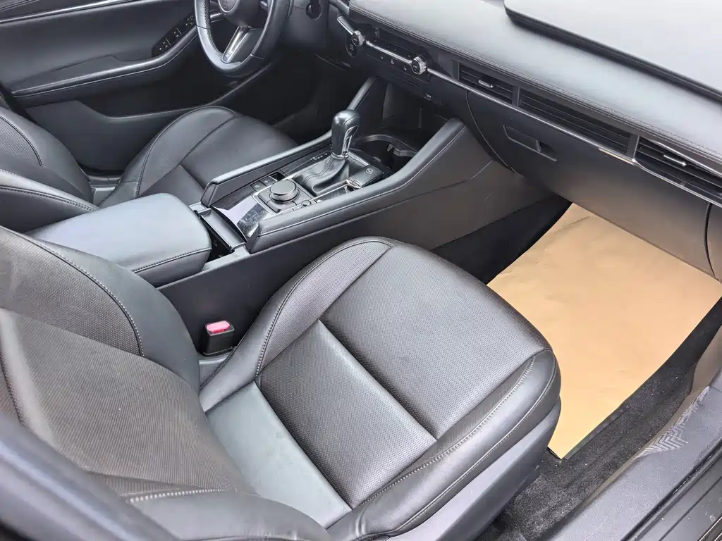 Mazda 3 Axela — миниатюра 12