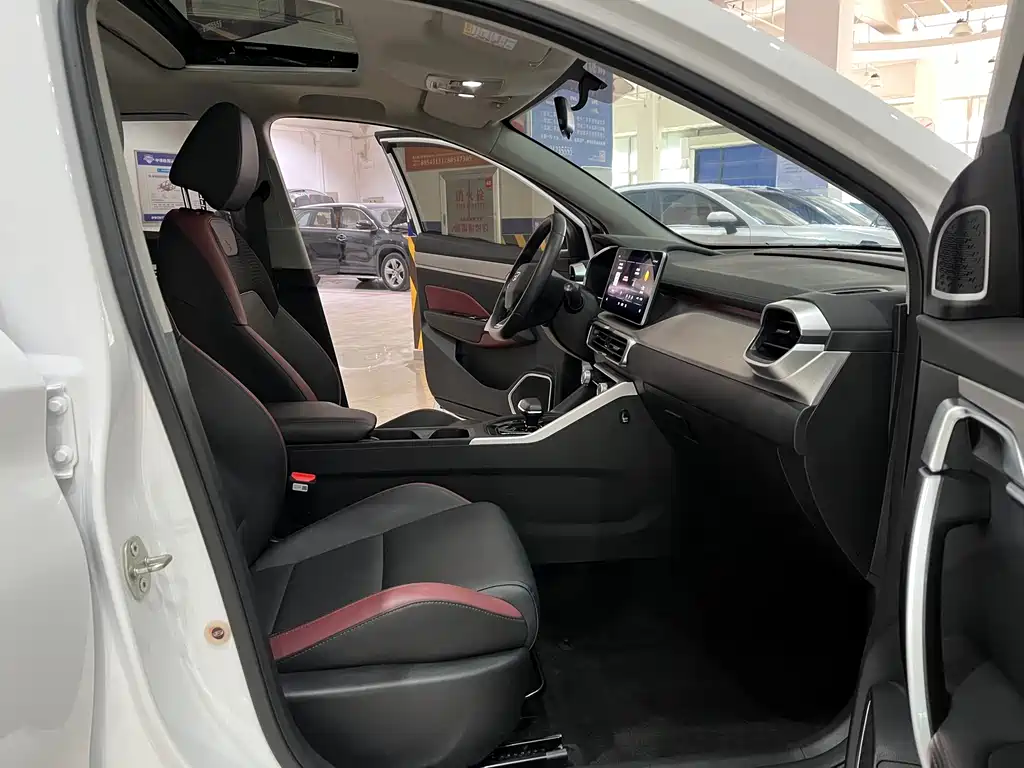 GEELY AUTOMOBILE BINYUE