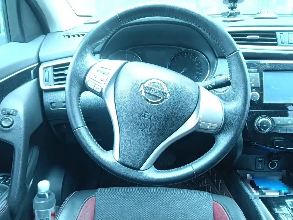 Nissan Qashqai — миниатюра 3