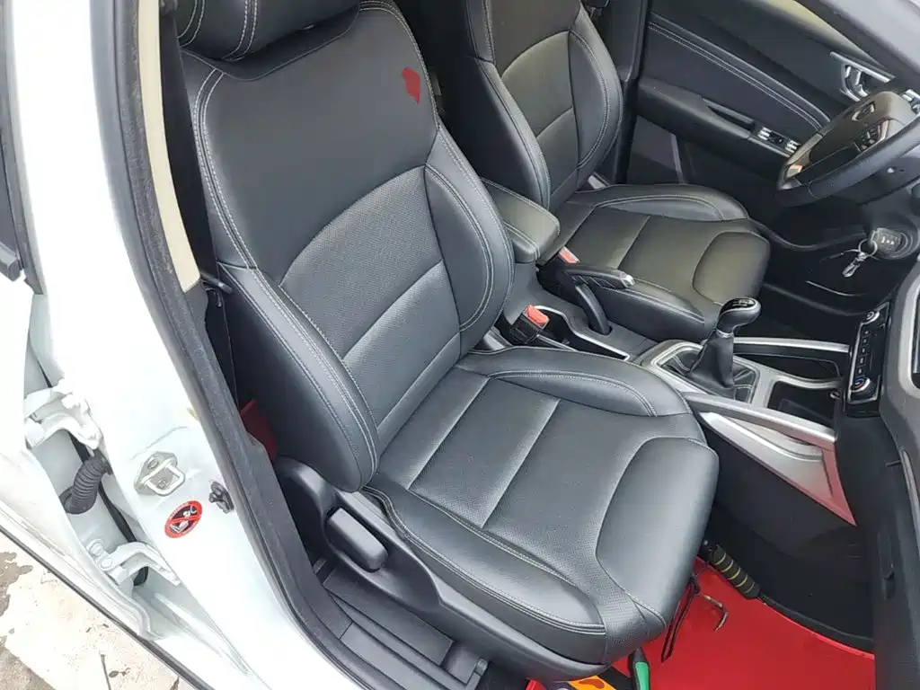 Geely Vision X3 — миниатюра 25