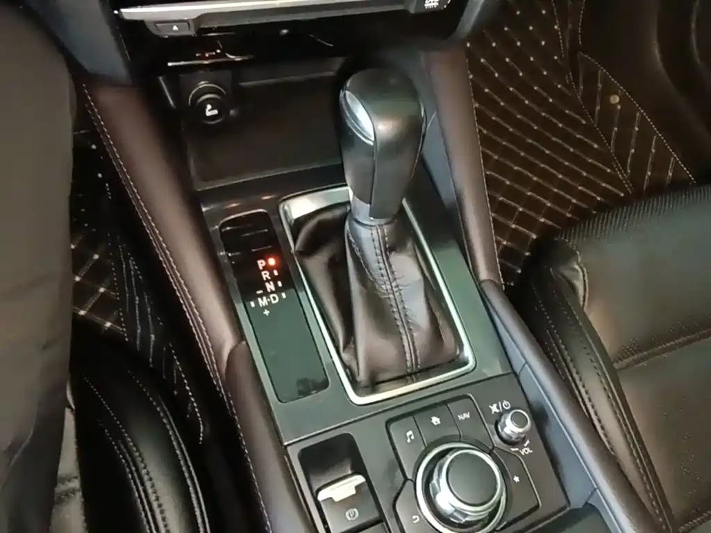 Mazda Atenza — миниатюра 14