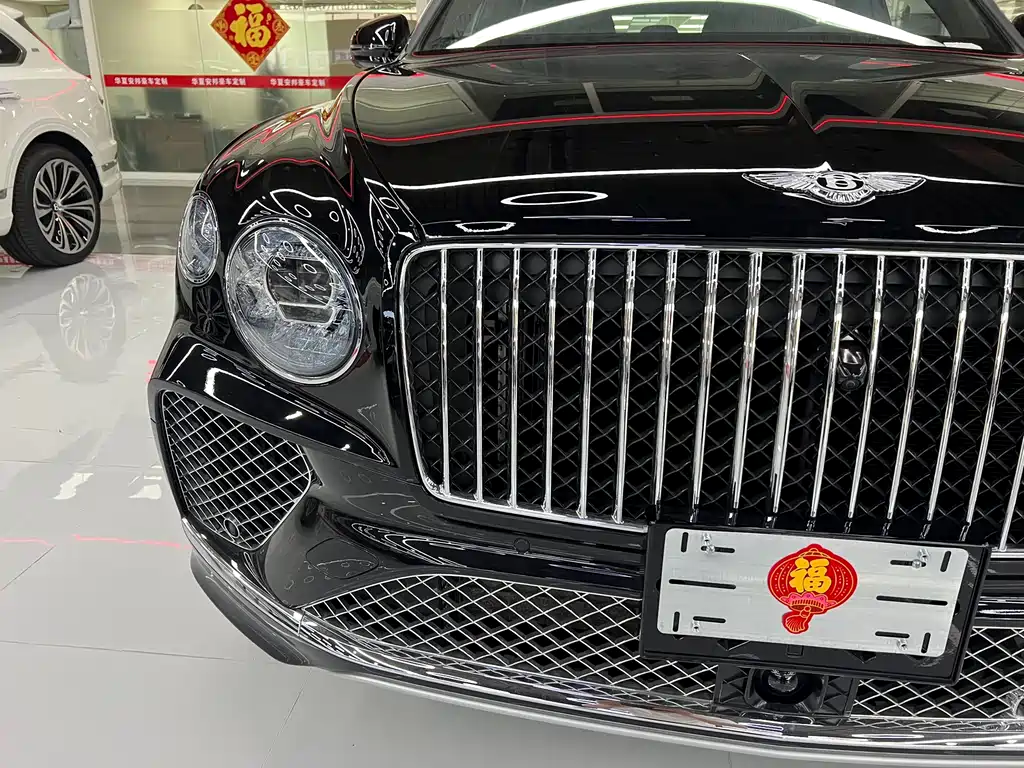 Bentley Bentayga 2024 4.0T V8
