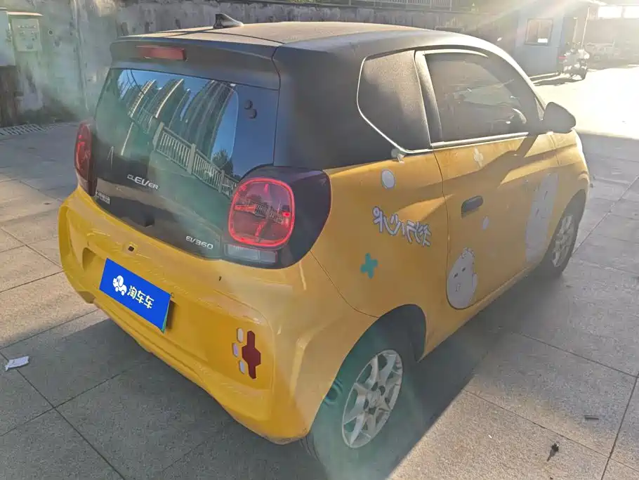Roewe Clever — миниатюра 3