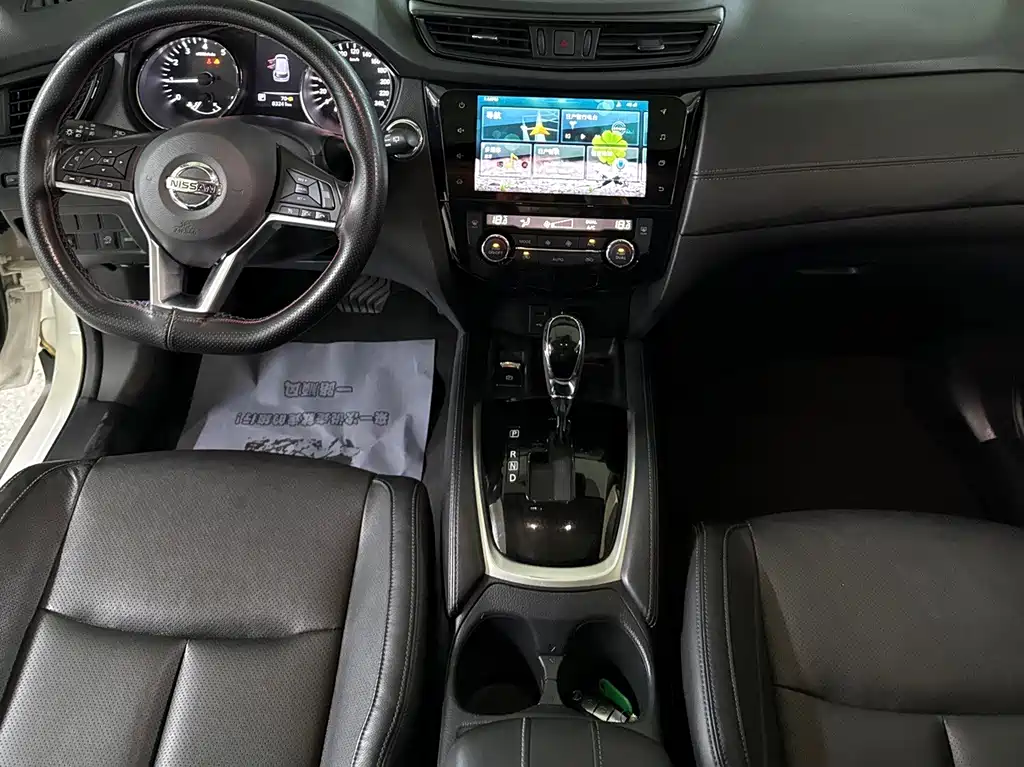 Nissan X-Trail — миниатюра 12