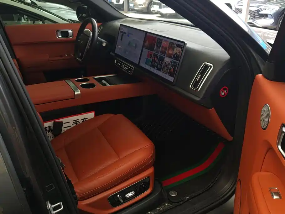 Li Auto Li L8 — миниатюра 8