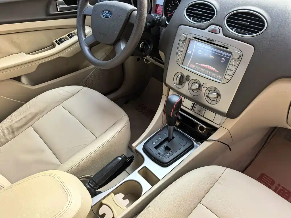 Ford Focus — миниатюра 13
