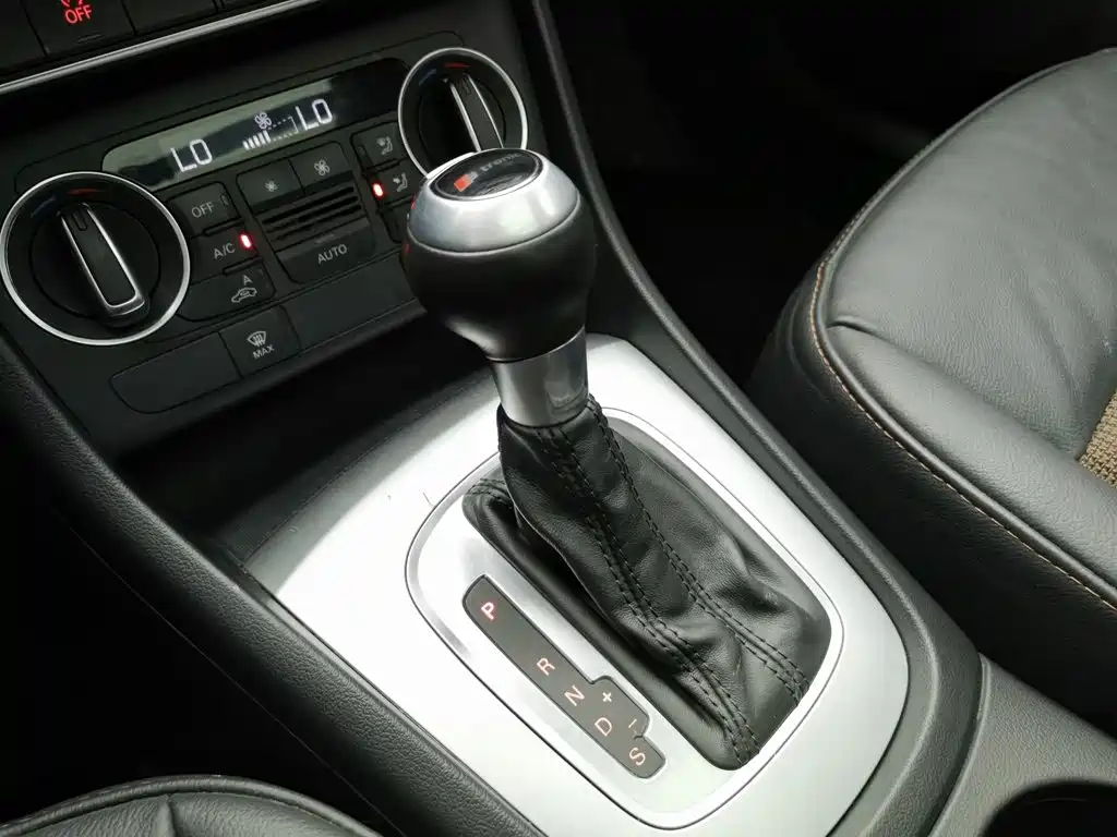 Audi Q3 — миниатюра 13