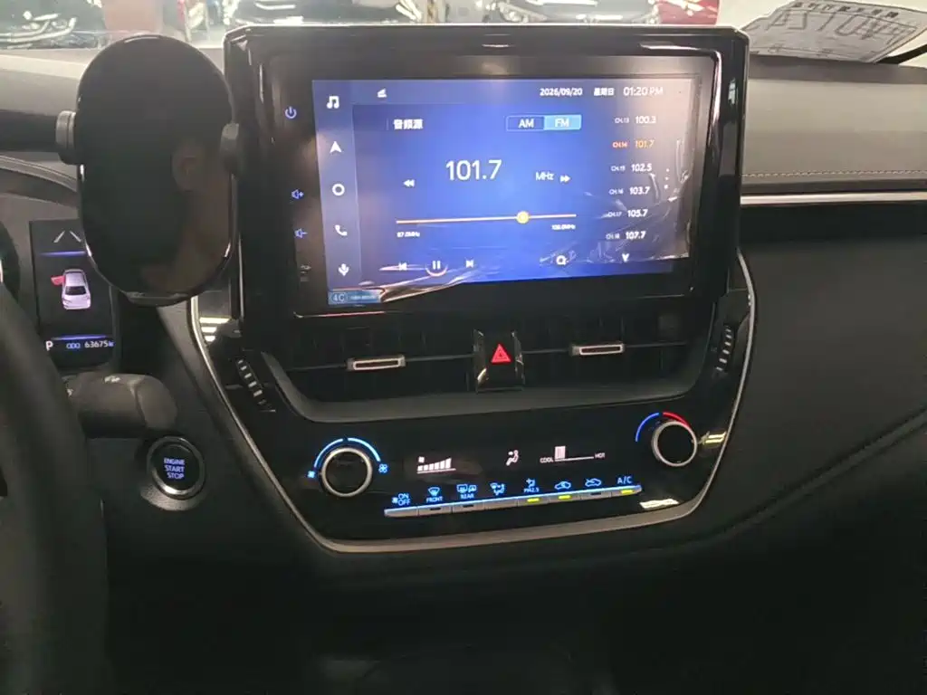 Toyota Corolla — миниатюра 13