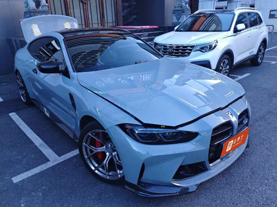 BMW M4 — миниатюра 2