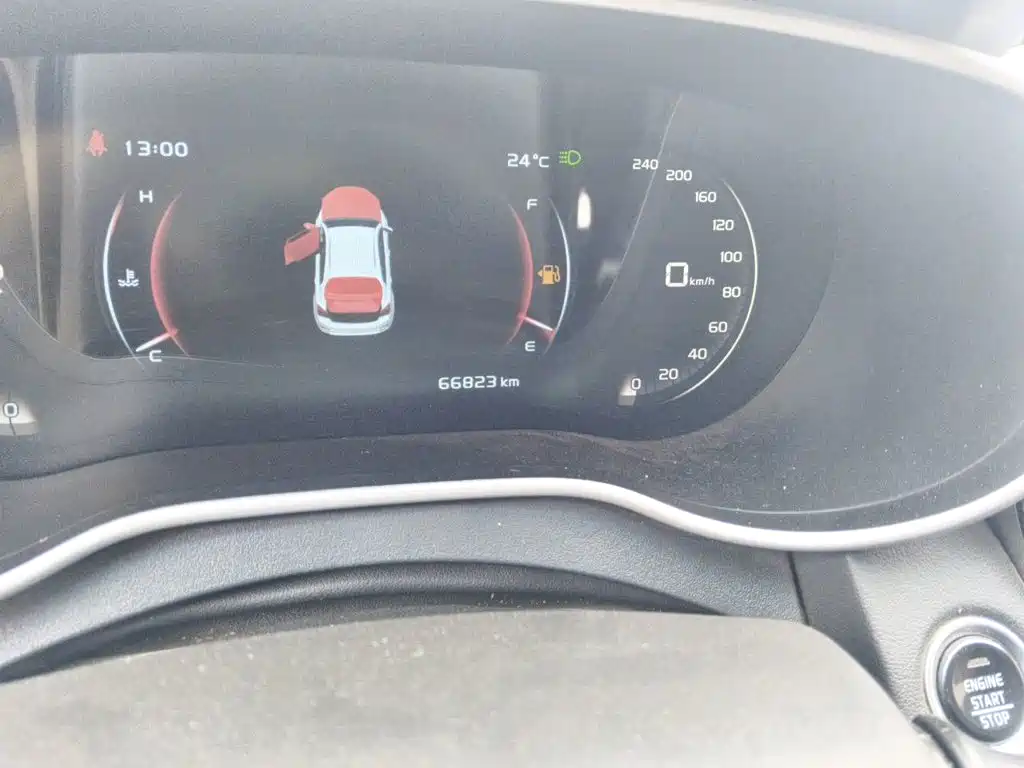 Geely Vision S1 — миниатюра 5