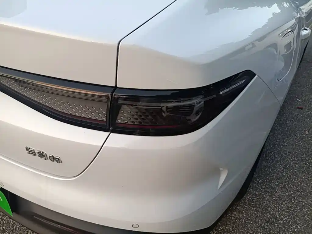 BYD Seal 05 DM-i — миниатюра 8