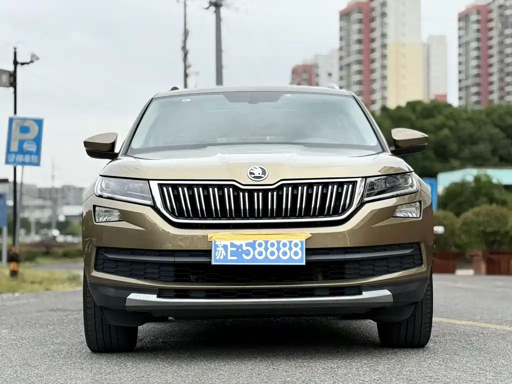 Skoda Kodiaq 2018 TSI330 7 мест Luxury