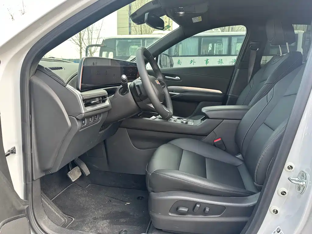 Cadillac XT4 2024 28T Luxury