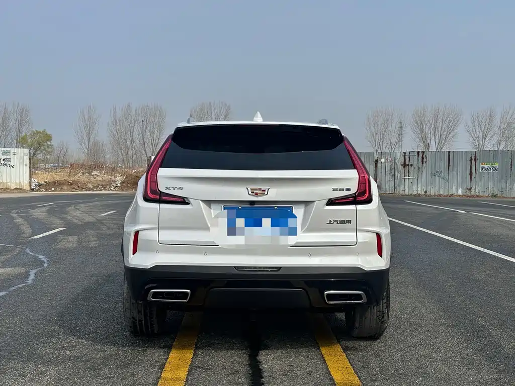 Cadillac XT4 2024 28T Luxury