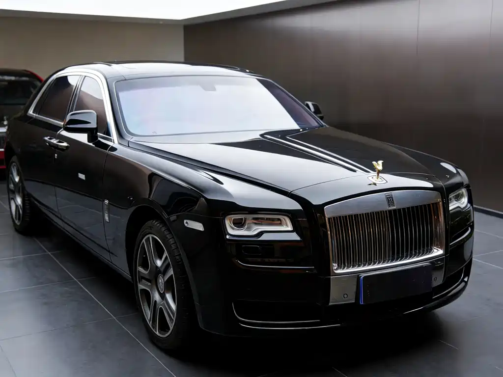 Rolls-Royce Ghost — миниатюра 3