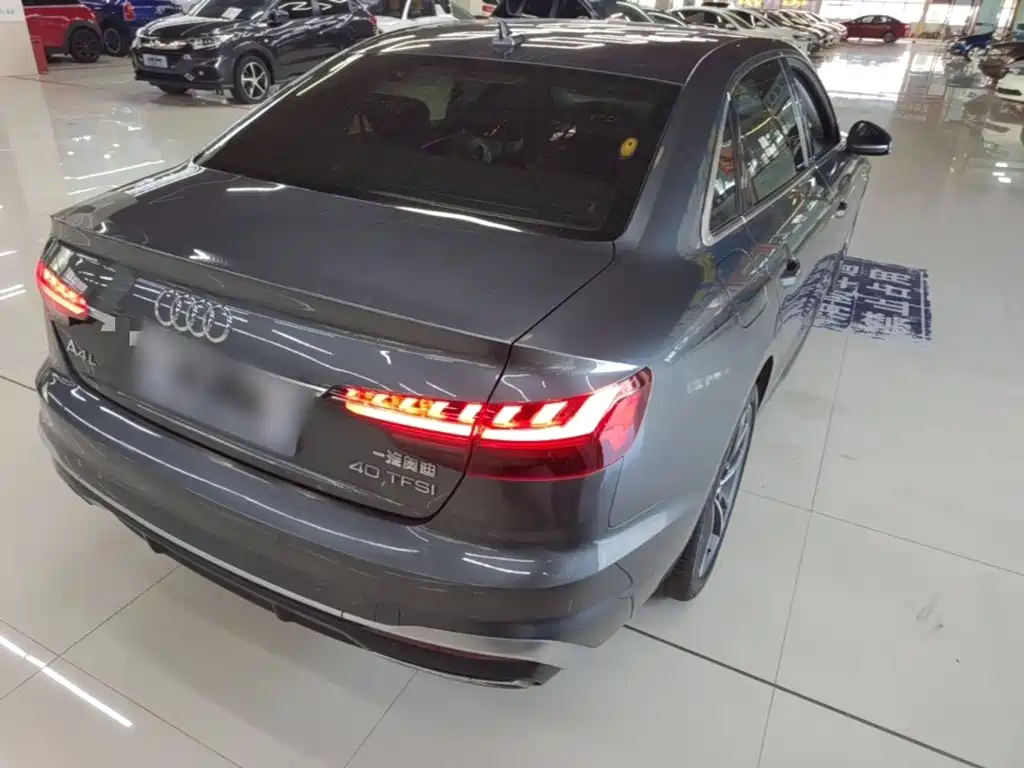 Audi A4L — миниатюра 7