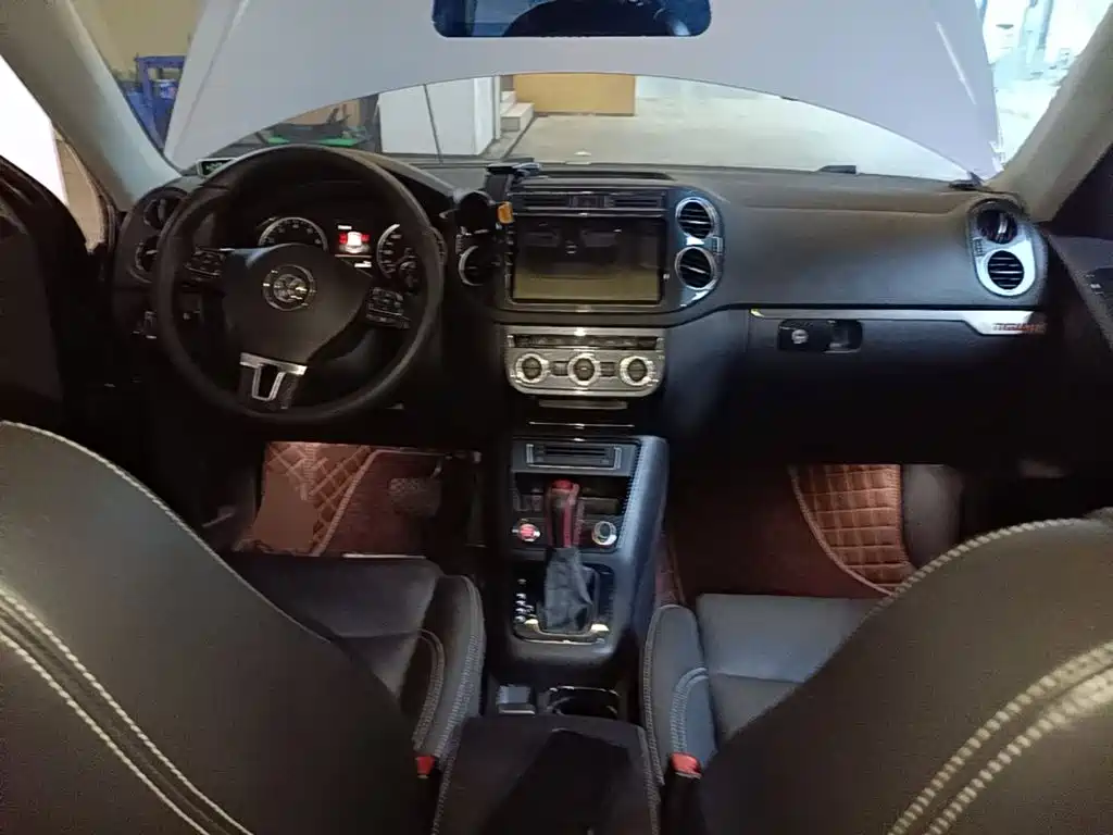 Volkswagen Tiguan — миниатюра 10