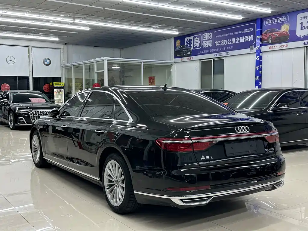 Audi A8 — миниатюра 2
