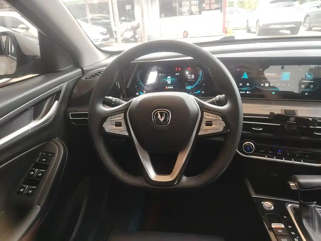 Changan Eado — миниатюра 11