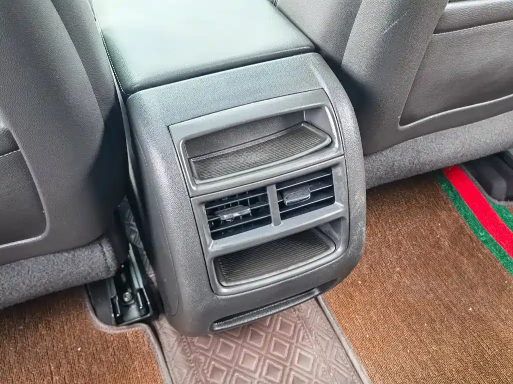 Cadillac XT5 — миниатюра 31