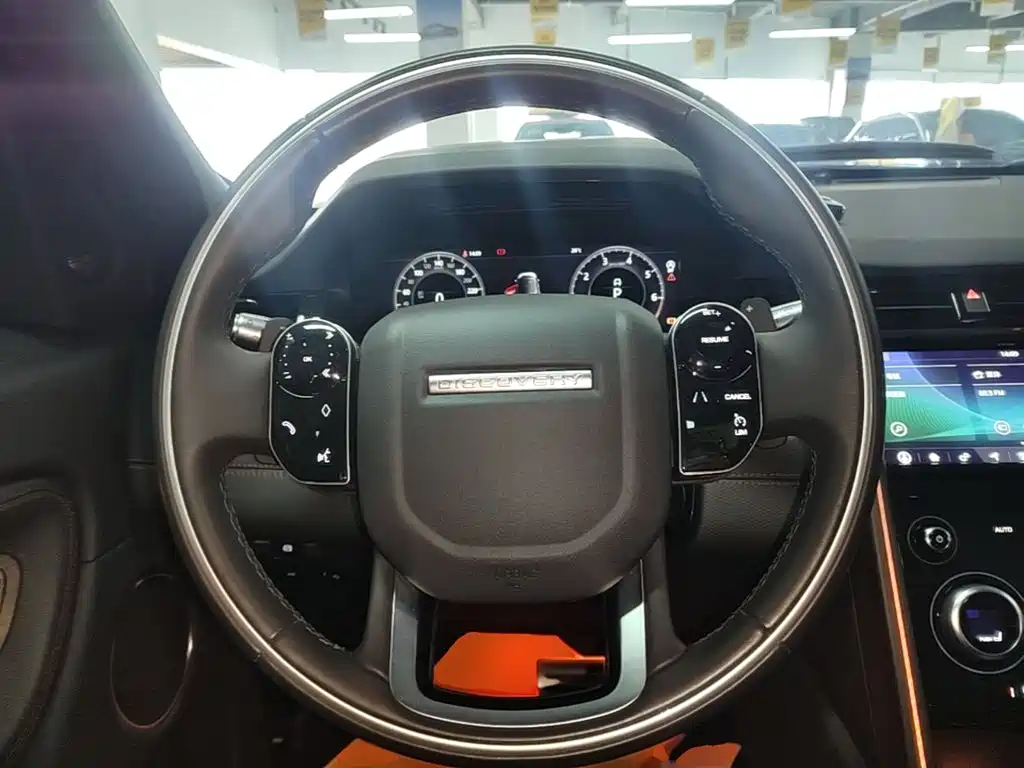 Land Rover Discovery Sport — миниатюра 11