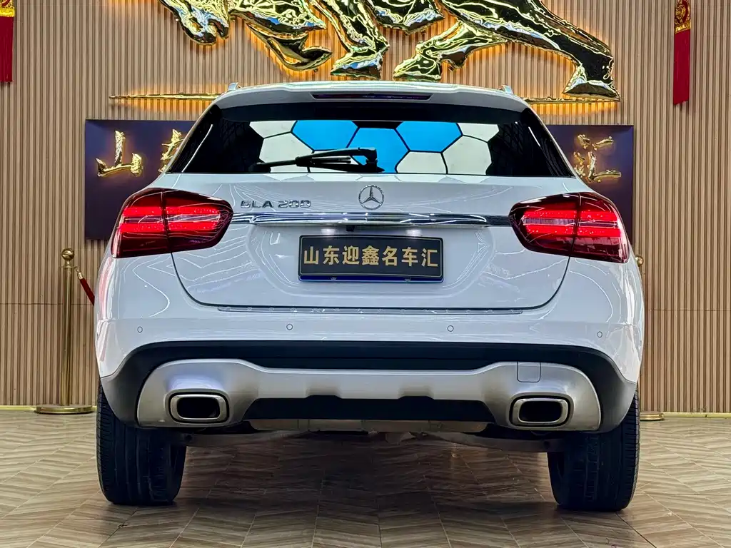Mercedes-Benz GLA — миниатюра 13
