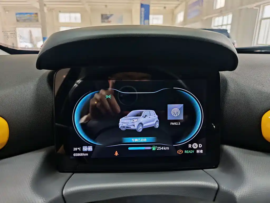 Leapmotor Leapmotor T03 — миниатюра 12