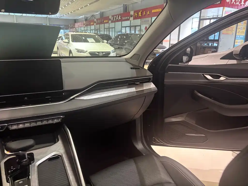 Geely Xingrui — миниатюра 13