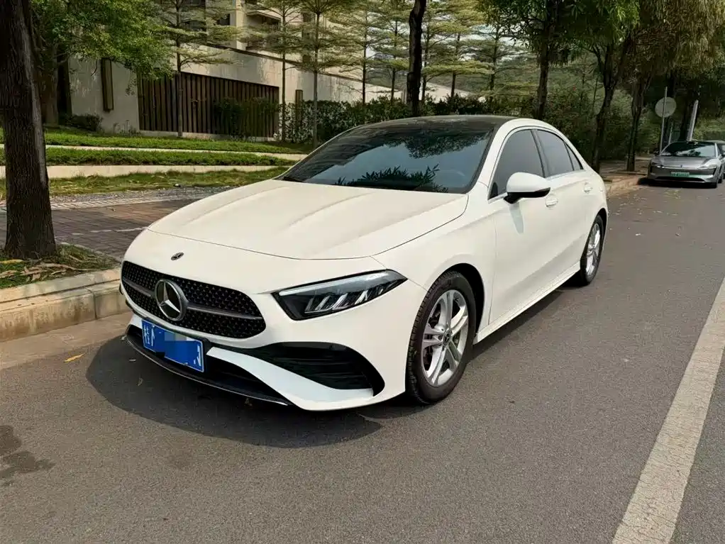 Mercedes-Benz A-Class 2023