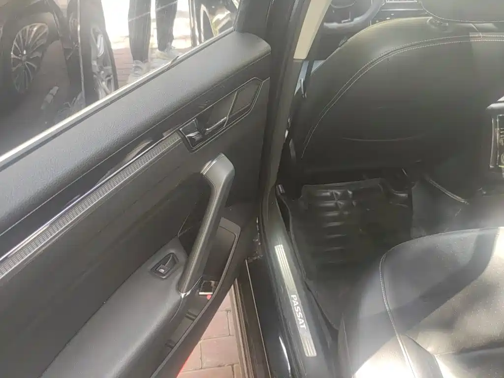 Volkswagen Passat — миниатюра 19