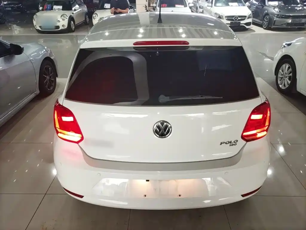 Volkswagen Polo — миниатюра 6