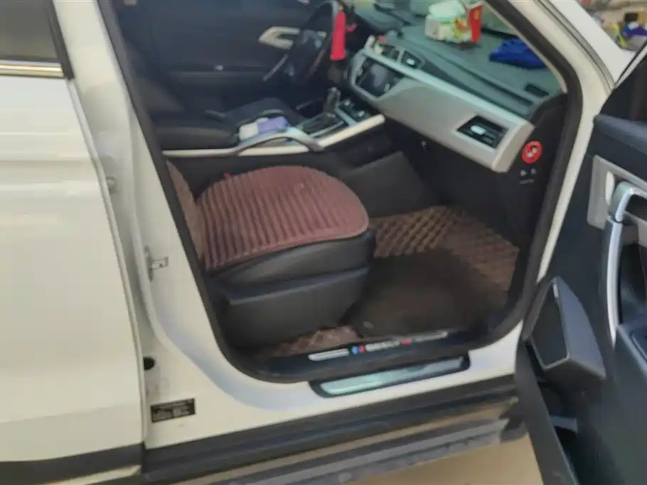 GEELY AUTOMOBILE BOYUE