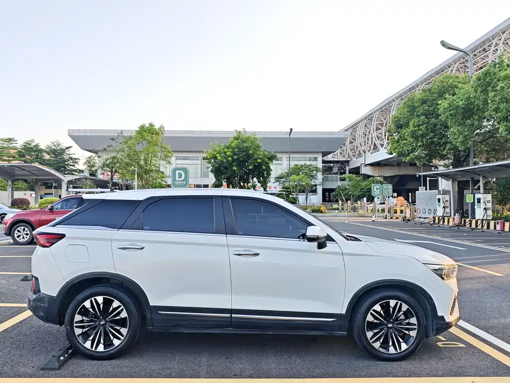 Bestune T77 2019 230 TID AT Luxury V