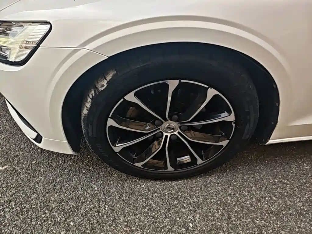 Volvo S60 — миниатюра 23