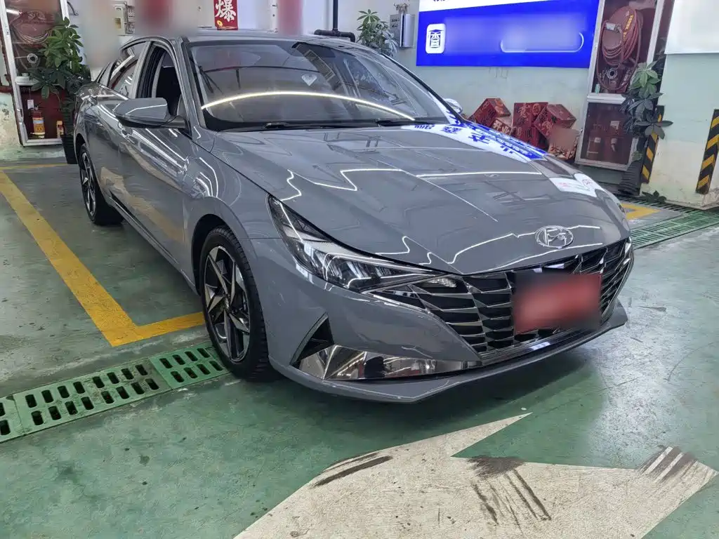 Hyundai Elantra — миниатюра 4