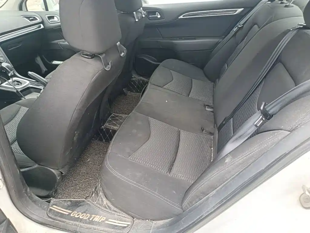Citroen C4L — миниатюра 17