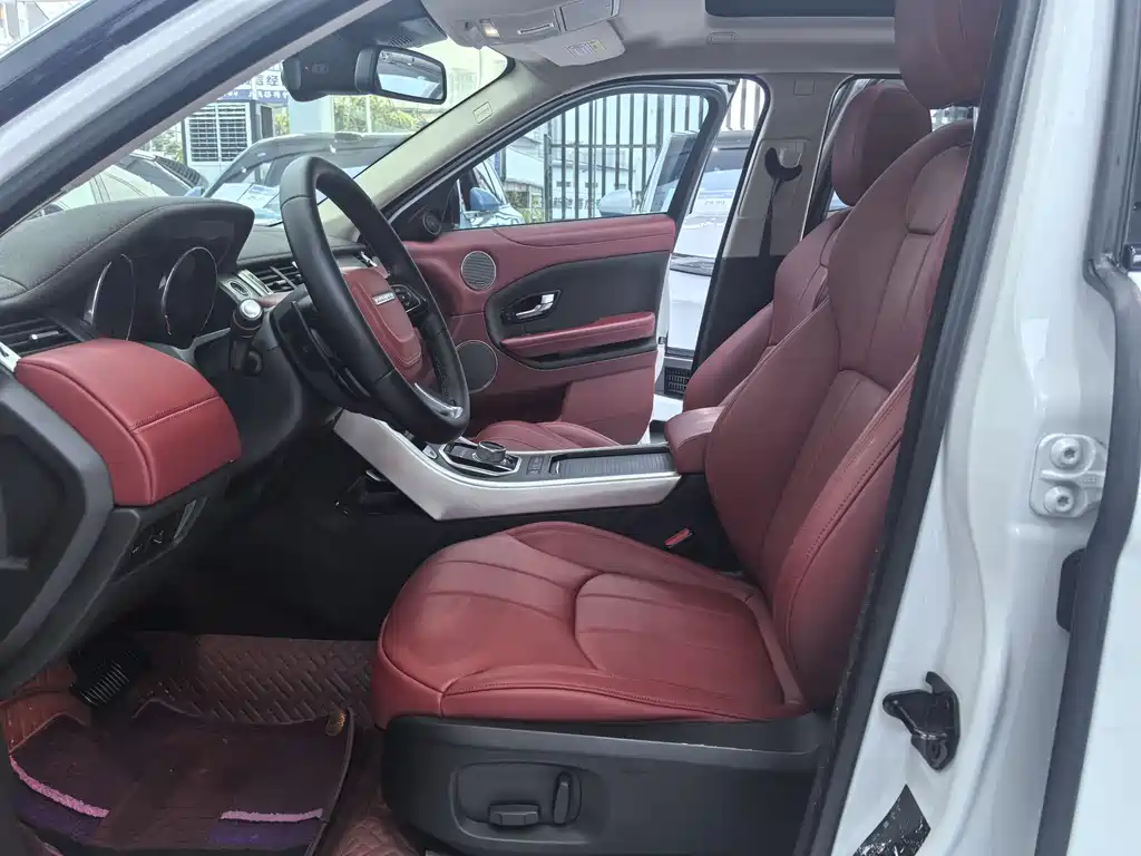 Land Rover Range Rover Evoque 2016 2.0T SE