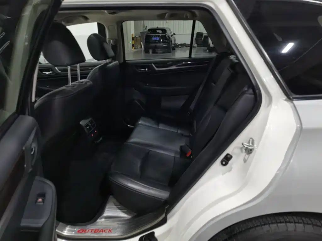 Subaru Outback — миниатюра 15