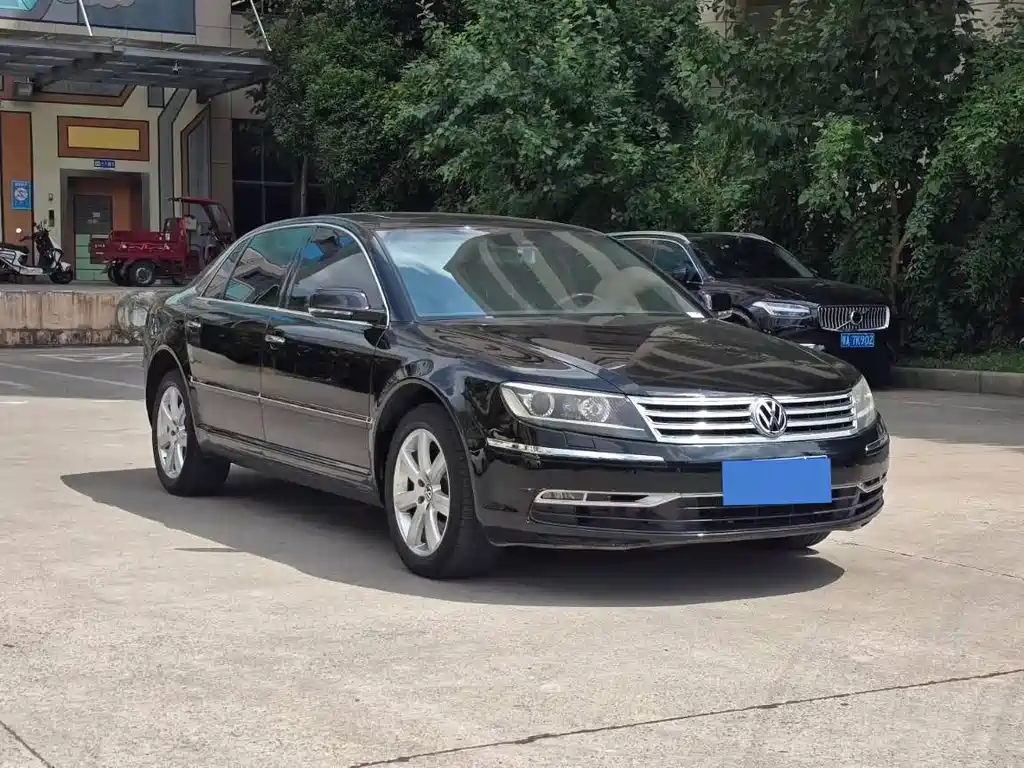 Volkswagen Phaeton — миниатюра 3