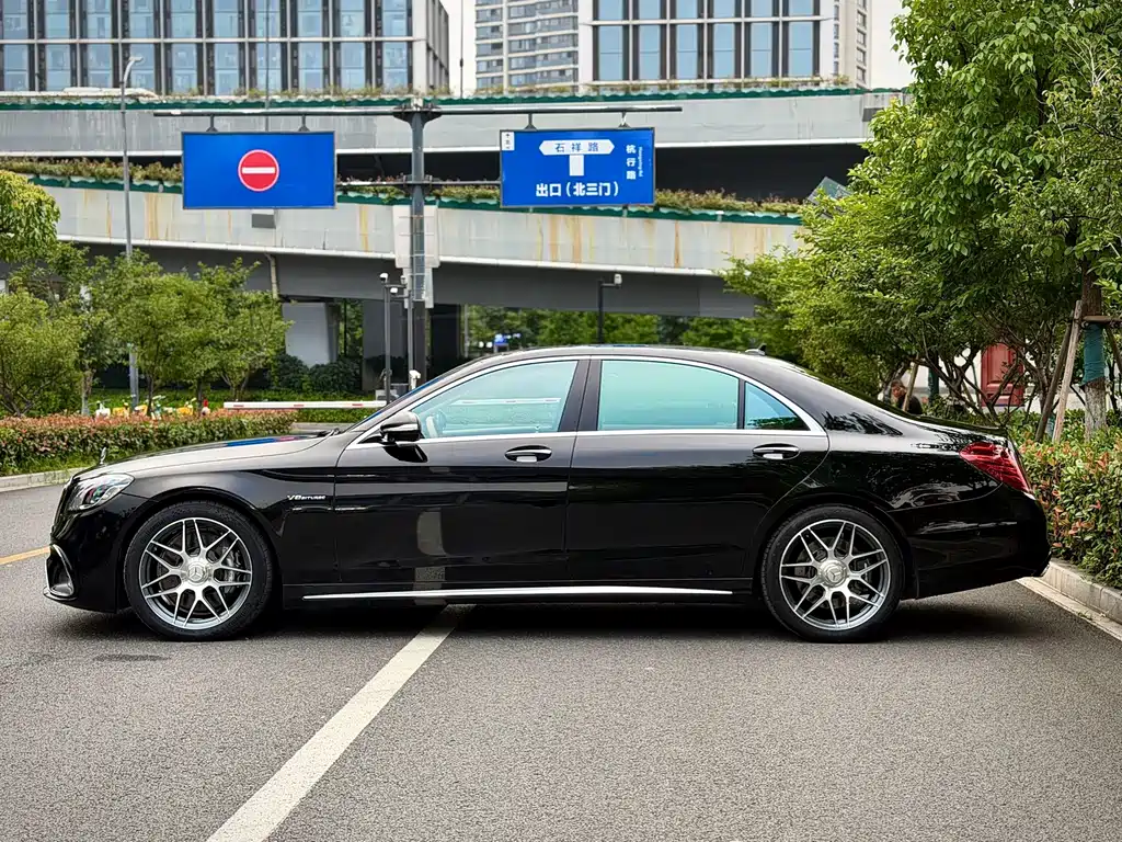 Mercedes-Benz S-Class AMG — миниатюра 4