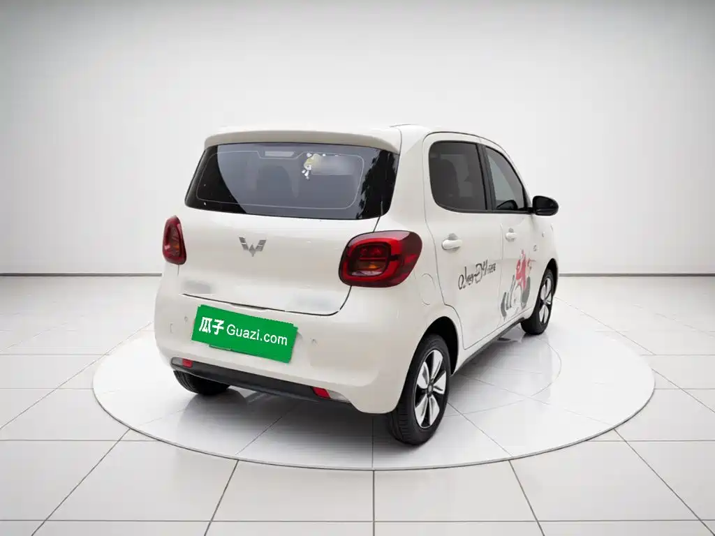 Wuling MINIEV — миниатюра 4
