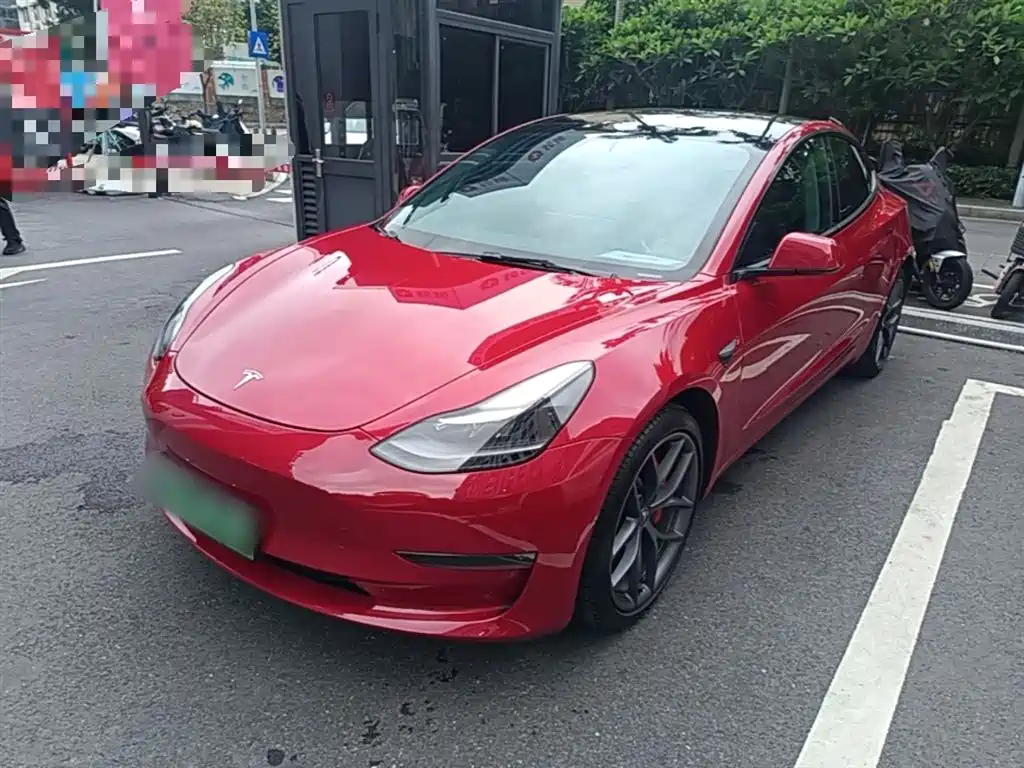 Tesla Model 3 2022