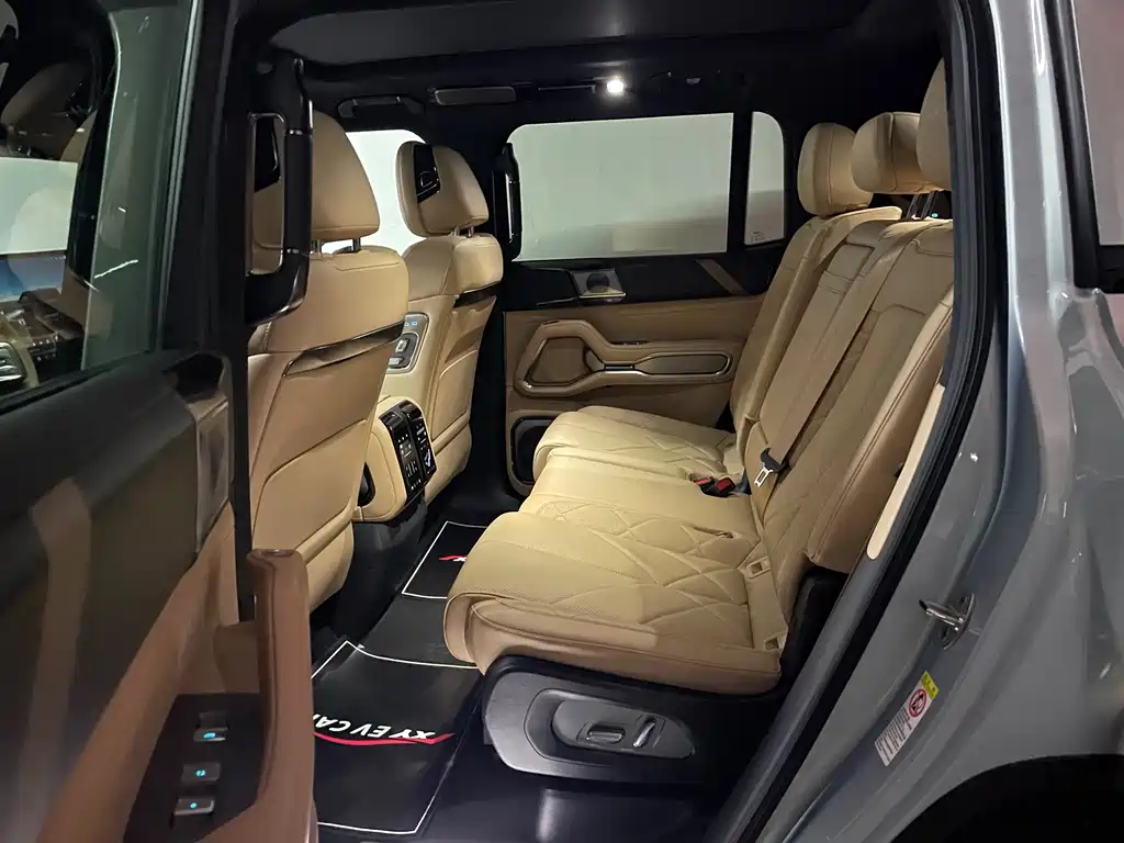 FANG CHENG BAO LEOPARD 8