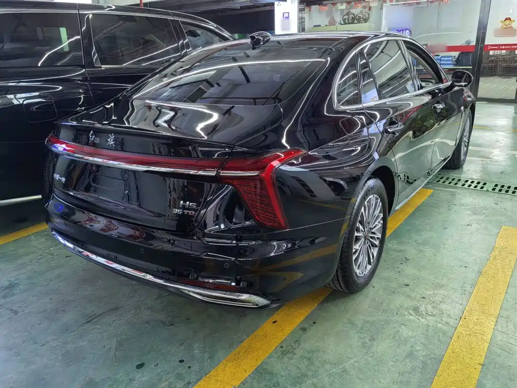 Hongqi Hongqi H5 — миниатюра 10