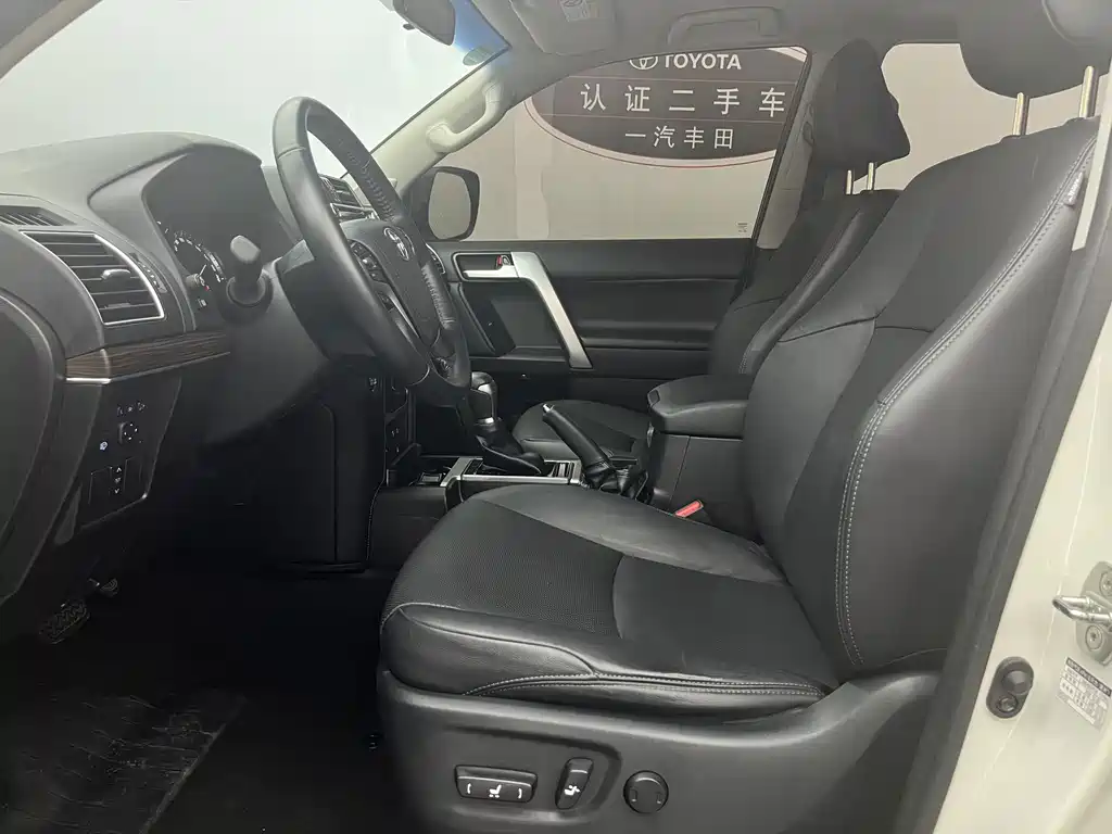 Toyota Prado — миниатюра 6