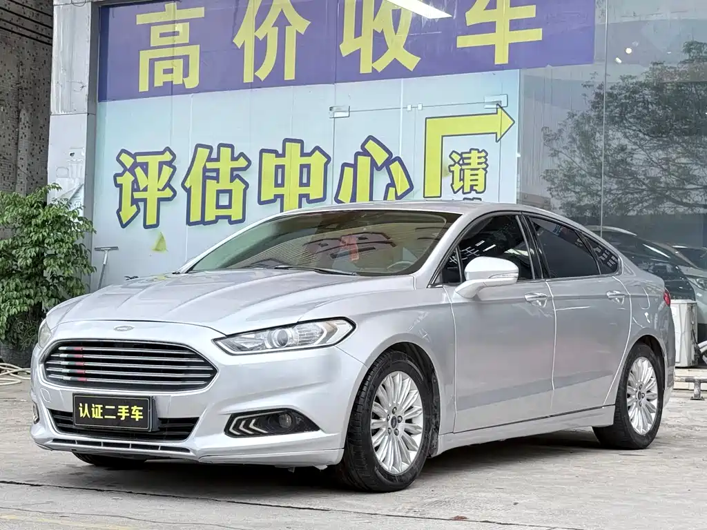 Ford Mondeo 2015