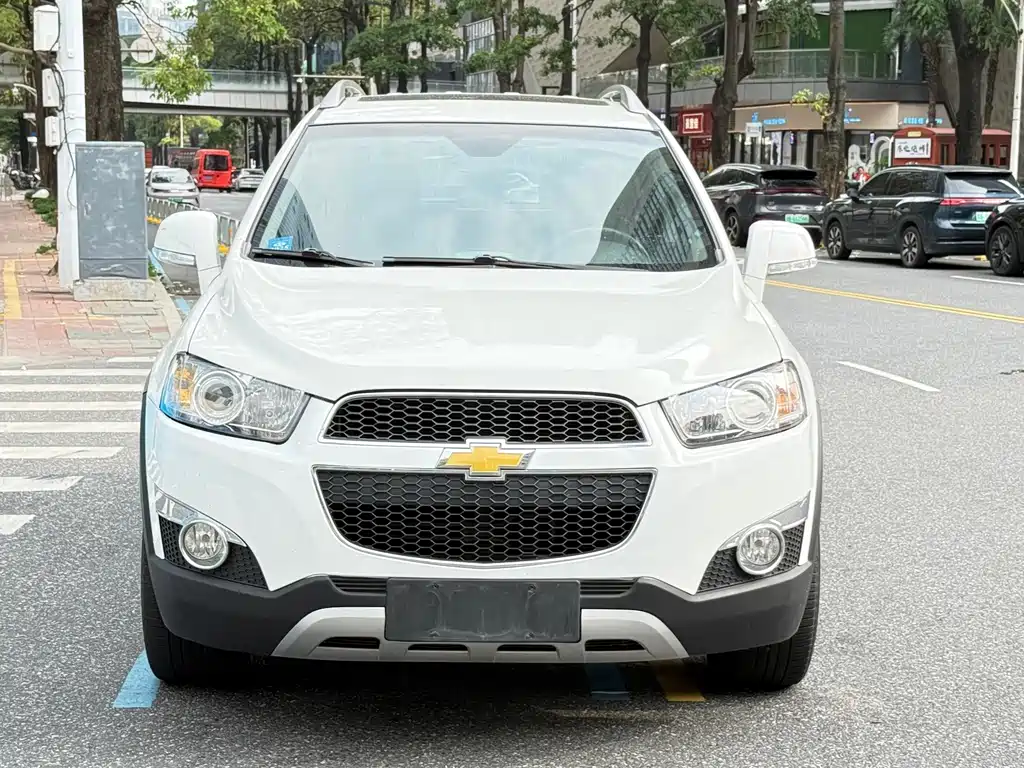 Chevrolet Captiva — миниатюра 2