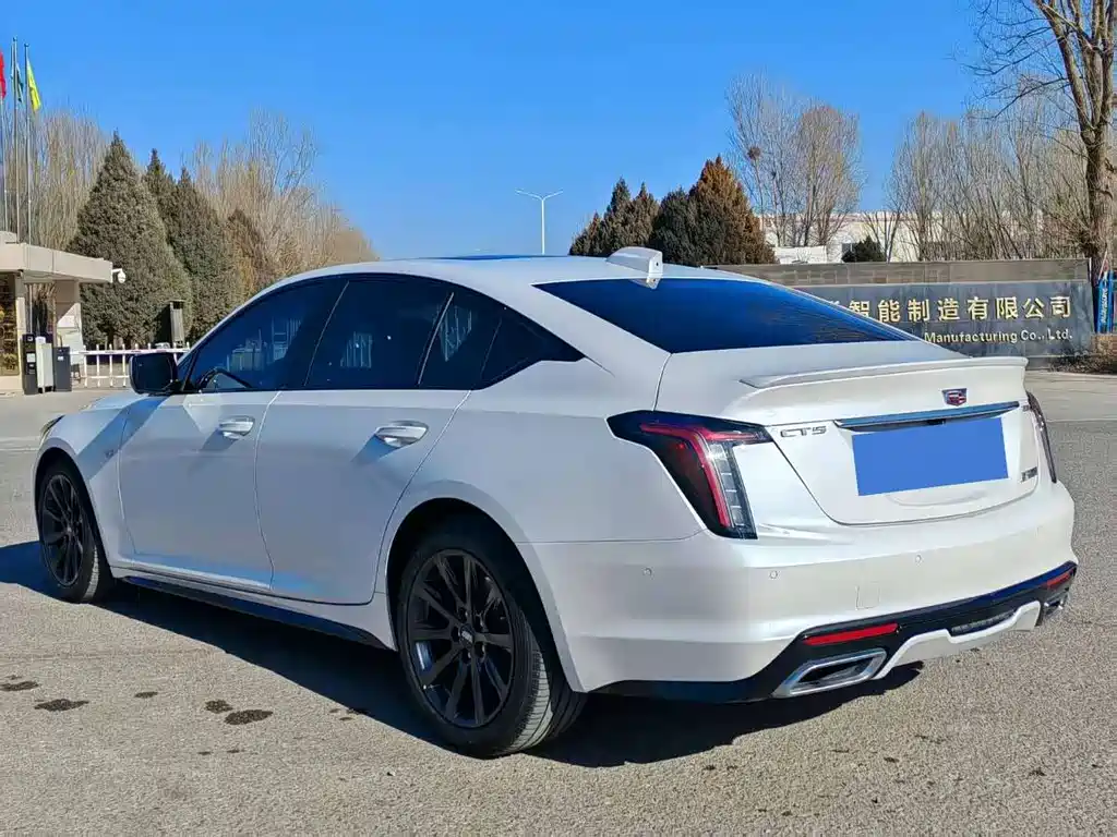 CADILLAC CT5