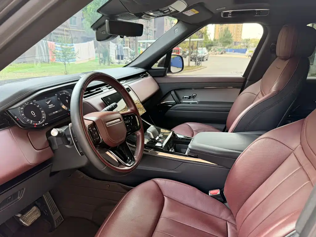 Land Rover Sport — миниатюра 7
