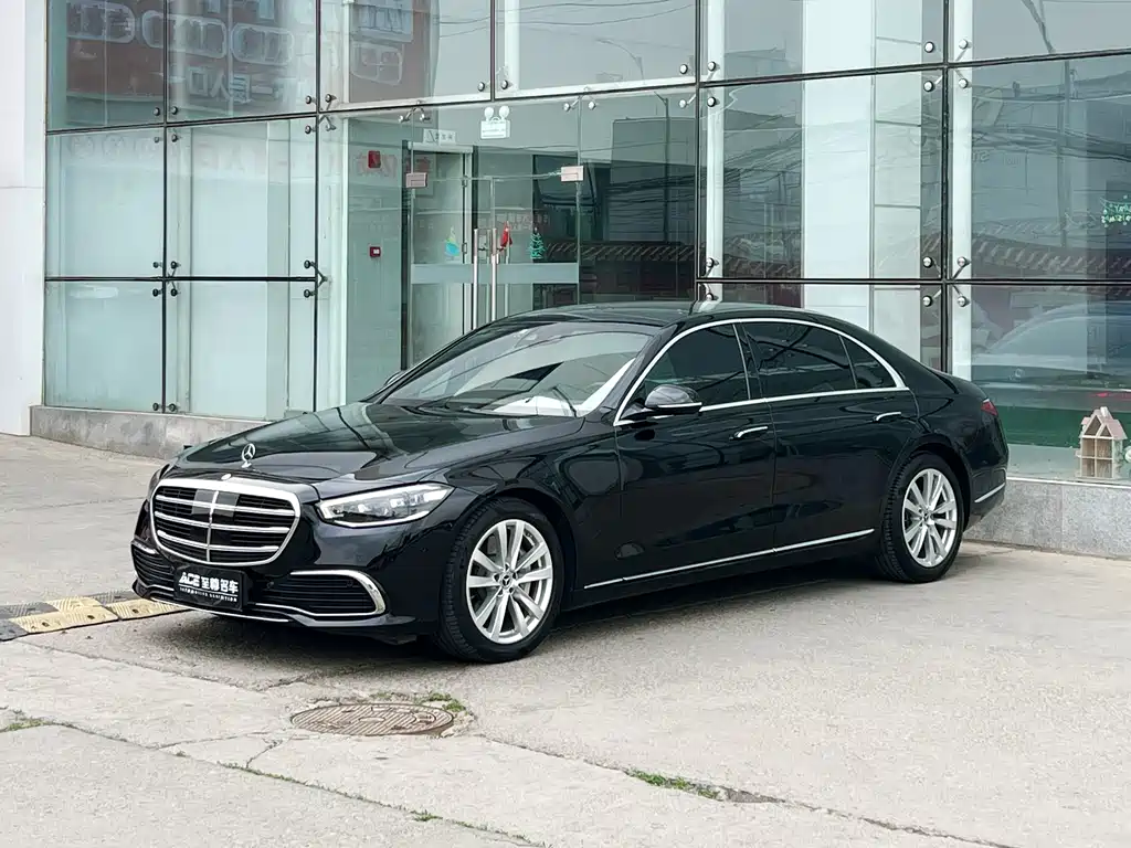 Mercedes-Benz S-Class 2022